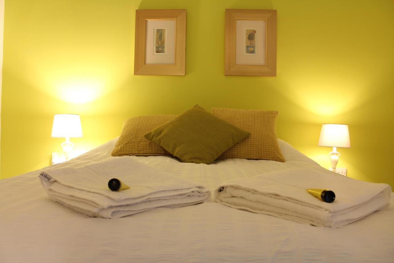 The Lodge B&B @ Cannock Chase Экстерьер фото