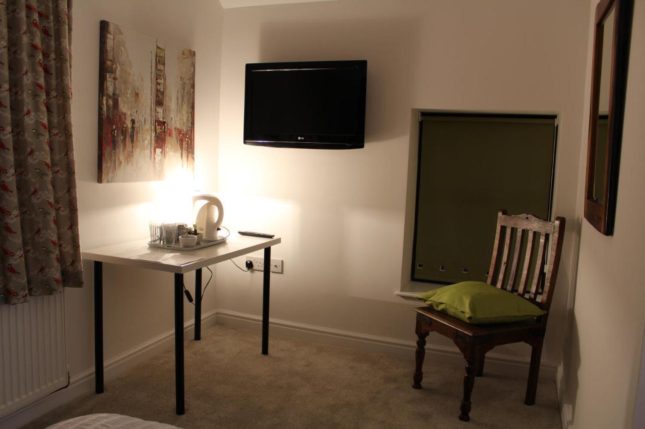 The Lodge B&B @ Cannock Chase Экстерьер фото